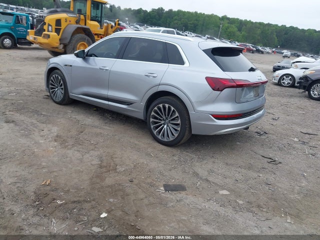 Aukcja sprzedaży 2019 Audi E-tron Premium Plus, vin: WA1VABGE8KB011149, numer aukcji: 44964060