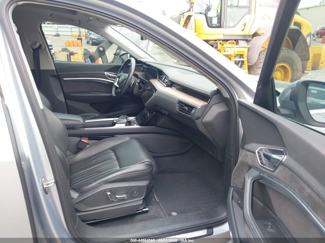 Aukcja sprzedaży 2019 Audi E-tron Premium Plus, vin: WA1VABGE8KB011149, numer aukcji: 44964060
