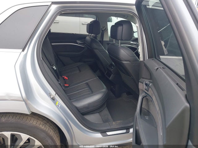 Aukcja sprzedaży 2019 Audi E-tron Premium Plus, vin: WA1VABGE8KB011149, numer aukcji: 44964060
