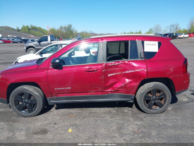 44964082 :رقم المزاد ، 1C4NJDBB5HD105940 vin ، 2017 Jeep Compass Sport 4x4 مزاد بيع