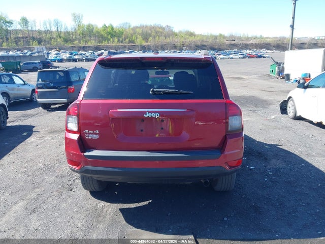 44964082 :رقم المزاد ، 1C4NJDBB5HD105940 vin ، 2017 Jeep Compass Sport 4x4 مزاد بيع