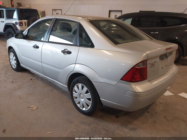 Auction sale of the 2005 Ford Focus Zx4, vin: 1FAFP34N35W140258, lot number: 44964088