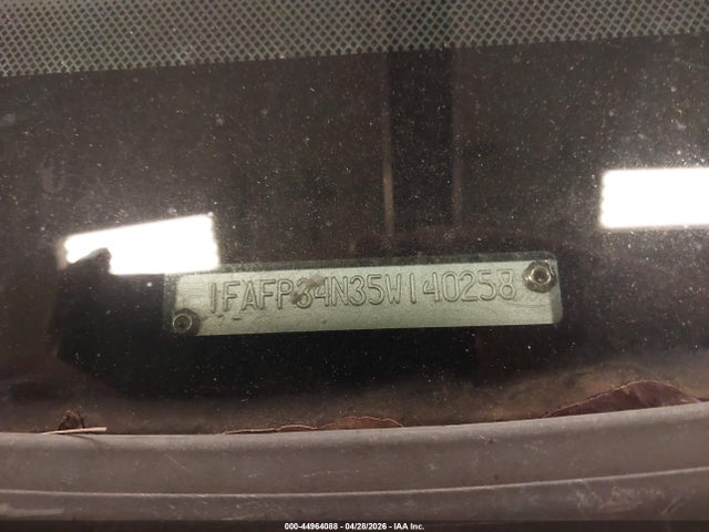 Auction sale of the 2005 Ford Focus Zx4, vin: 1FAFP34N35W140258, lot number: 44964088