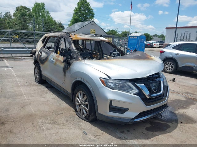Aukcja sprzedaży 2017 Nissan Rogue Sv, vin: KNMAT2MT8HP611926, numer aukcji: 44964101