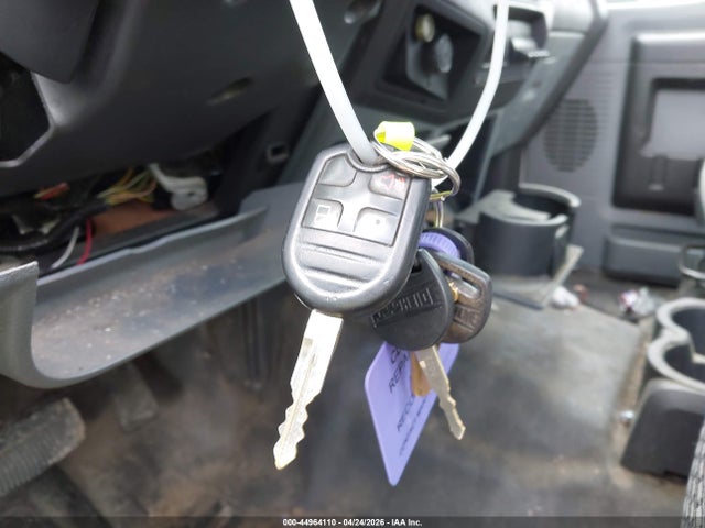 2011 Ford F-450 Chassis Xl მანქანა იყიდება აუქციონზე, vin: 1FDUF4GY2BED05214, აუქციონის ნომერი: 44964110