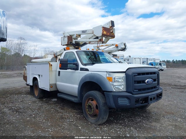 2011 Ford F-450 Chassis Xl მანქანა იყიდება აუქციონზე, vin: 1FDUF4GY2BED05214, აუქციონის ნომერი: 44964110