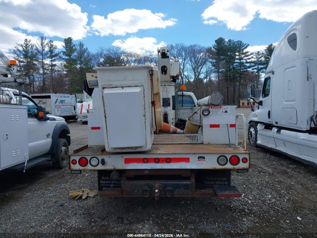 2011 Ford F-450 Chassis Xl მანქანა იყიდება აუქციონზე, vin: 1FDUF4GY2BED05214, აუქციონის ნომერი: 44964110