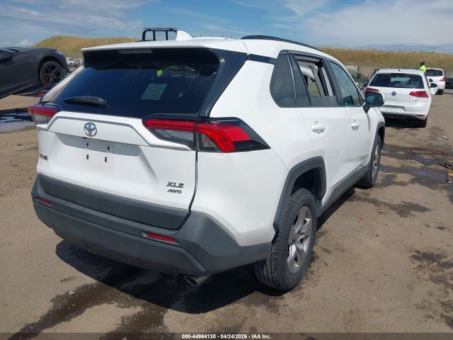 2T3P1RFV3NC264563 Toyota Rav4 Xle