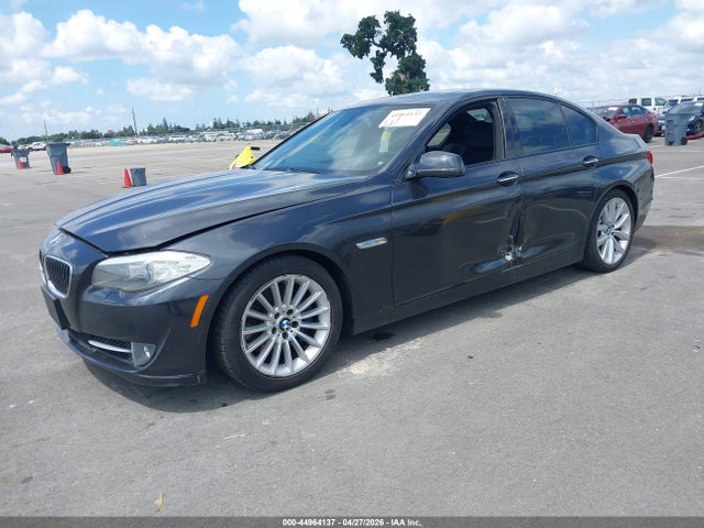 2011 Bmw 535i მანქანა იყიდება აუქციონზე, vin: WBAFR7C50BC603786, აუქციონის ნომერი: 44964137