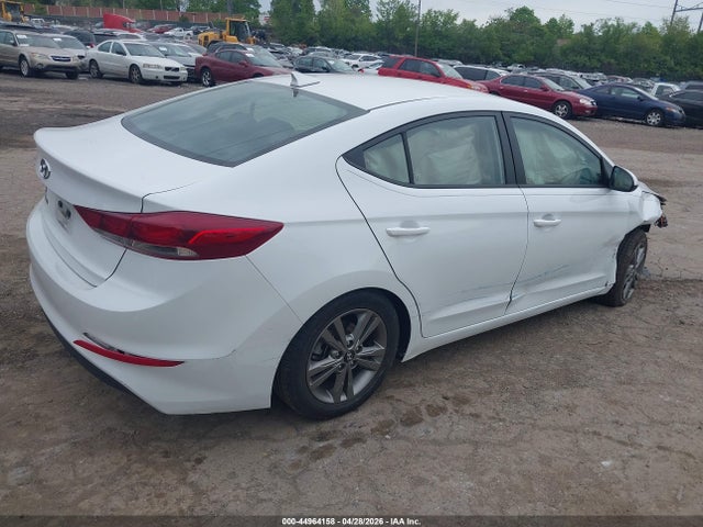 44964158 :رقم المزاد ، 5NPD84LF8JH373602 vin ، 2018 Hyundai Elantra Sel مزاد بيع