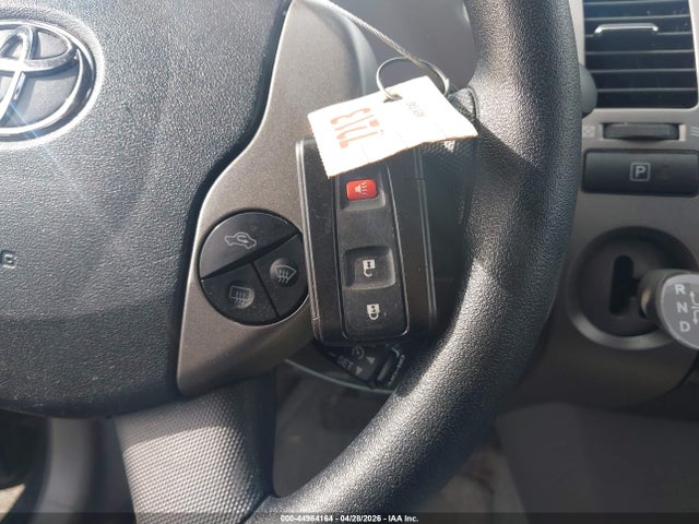 2005 Toyota Prius მანქანა იყიდება აუქციონზე, vin: JTDKB20U053114149, აუქციონის ნომერი: 44964164