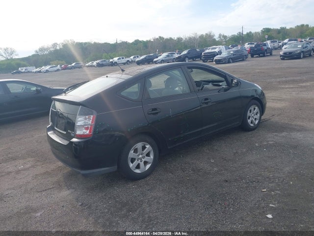 2005 Toyota Prius მანქანა იყიდება აუქციონზე, vin: JTDKB20U053114149, აუქციონის ნომერი: 44964164