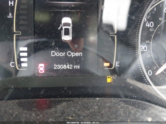 44964166 :رقم المزاد ، 1C4PJMCS2EW176164 vin ، 2014 Jeep Cherokee Latitude مزاد بيع