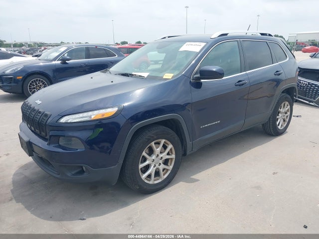44964166 :رقم المزاد ، 1C4PJMCS2EW176164 vin ، 2014 Jeep Cherokee Latitude مزاد بيع