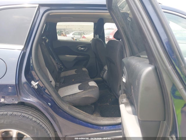44964166 :رقم المزاد ، 1C4PJMCS2EW176164 vin ، 2014 Jeep Cherokee Latitude مزاد بيع