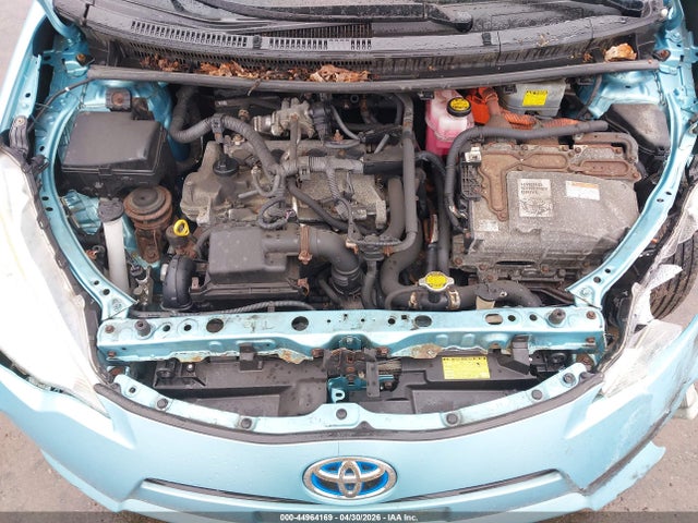 Toyota Prius C One 2014 JTDKDTB36E1070481 Image 10