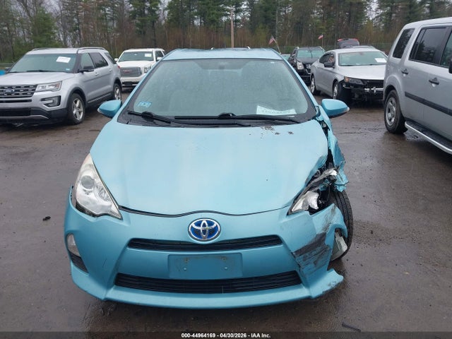 Toyota Prius C One 2014 JTDKDTB36E1070481 Image 18