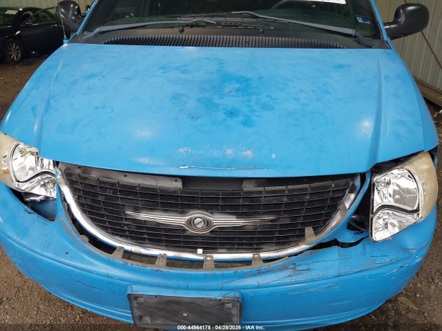 Продажа на аукционе авто 2002 Chrysler Town & Country Lx, vin: 2C4GP44382R553851, номер лота: 44964178