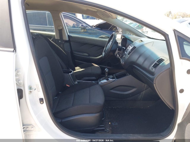 KNAFK5A84H5668899 KIA FORTE LX