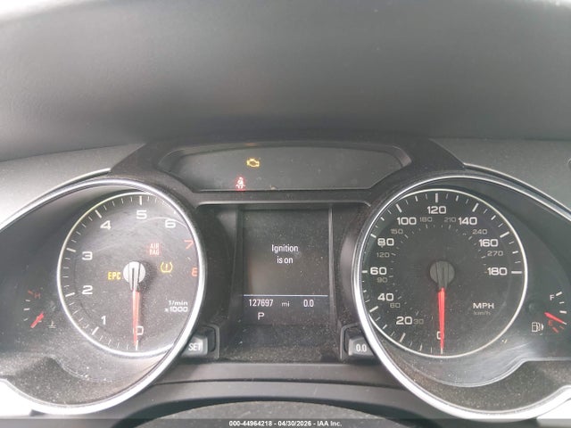 44964218 :رقم المزاد ، WAULFAFH4AN020736 vin ، 2010 Audi A5 2.0t Premium مزاد بيع