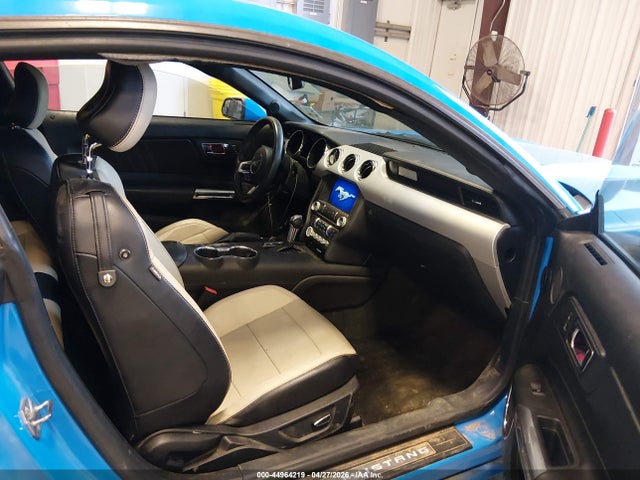 44964219 :رقم المزاد ، 1FA6P8TH1H5205241 vin ، 2017 Ford Mustang Ecoboost مزاد بيع