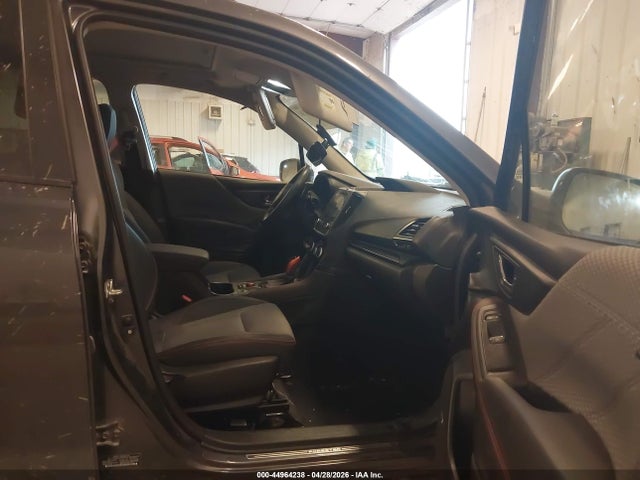 44964238 :رقم المزاد ، JF2SKAJC1PH447838 vin ، 2023 Subaru Forester Sport مزاد بيع