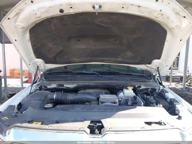 44964245 :رقم المزاد ، 1C6SRFFT4LN421172 vin ، 2020 Ram 1500 Big Horn  4x4 5'7 Box مزاد بيع