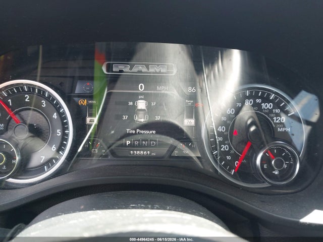 44964245 :رقم المزاد ، 1C6SRFFT4LN421172 vin ، 2020 Ram 1500 Big Horn  4x4 5'7 Box مزاد بيع