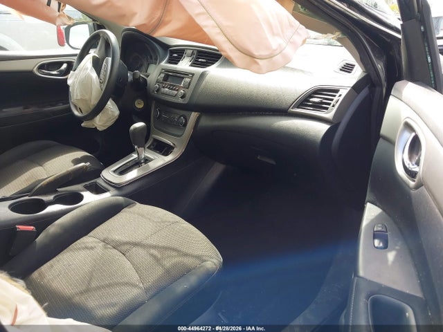 2015 Nissan Sentra S მანქანა იყიდება აუქციონზე, vin: 3N1AB7AP6FY247477, აუქციონის ნომერი: 44964272