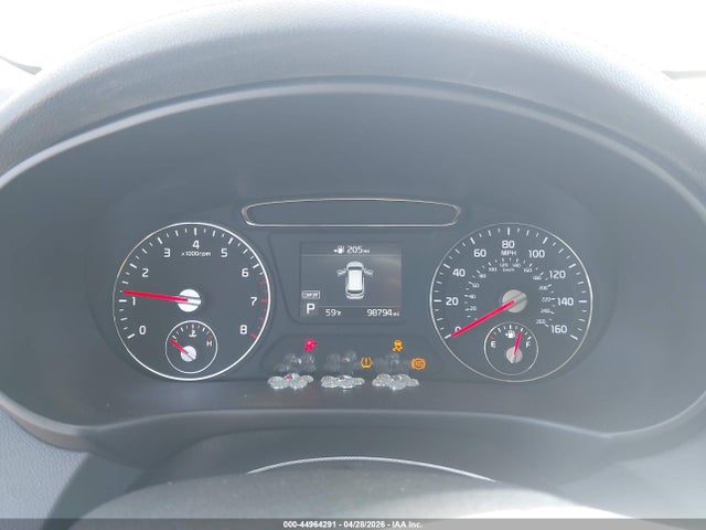 5XYPGDA57KG464136 KIA Sorento 3.3l Lx