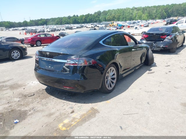 Продаж на аукціоні авто 2016 Tesla Model S 60/70/75/85, vin: 5YJSA1E16GF154821, номер лоту: 44964294