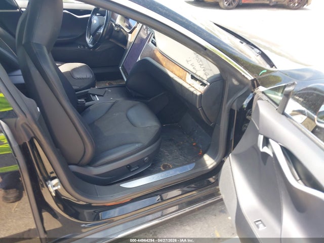 Продаж на аукціоні авто 2016 Tesla Model S 60/70/75/85, vin: 5YJSA1E16GF154821, номер лоту: 44964294