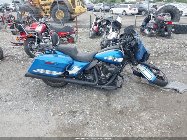Продаж на аукціоні авто 2023 Harley-davidson Flhxst, vin: 1HD1ABL1XPB661923, номер лоту: 44964310