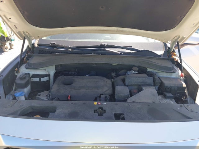 44964315 :رقم المزاد ، 5NMS2CAD3KH055194 vin ، 2019 Hyundai Santa Fe Se مزاد بيع