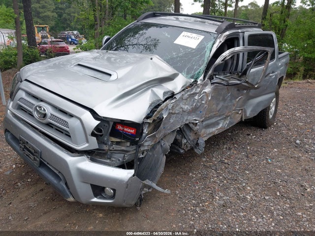 2014 Toyota Tacoma Prerunner V6 მანქანა იყიდება აუქციონზე, vin: 3TMJU4GN1EM160474, აუქციონის ნომერი: 44964323