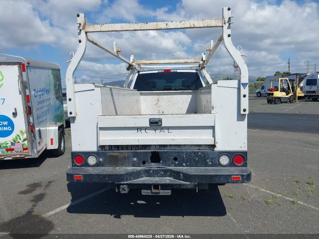 Ford F-350 Chassis Xl 2019 1FD8X3E67KEC58868 Image 19