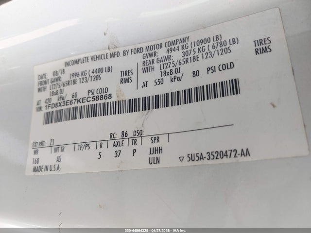 Ford F-350 Chassis Xl 2019 1FD8X3E67KEC58868 Image 8