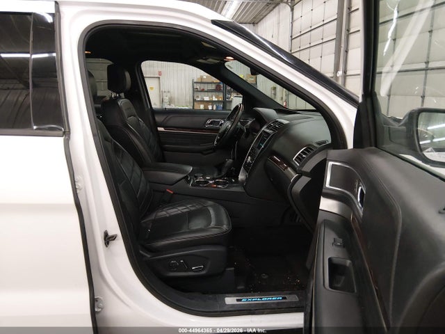 Auction sale of the 2017 Ford Explorer Platinum, vin: 1FM5K8HTXHGD35097, lot number: 44964365