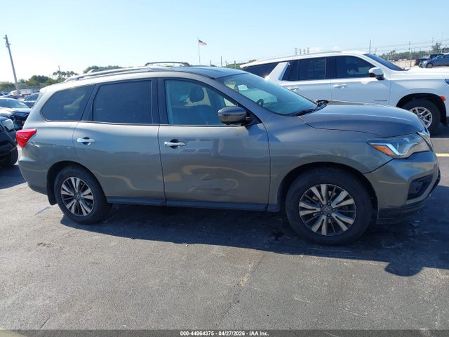Продажа на аукционе авто 2020 Nissan Pathfinder Sl 4wd, vin: 5N1DR2CM6LC631951, номер лота: 44964375
