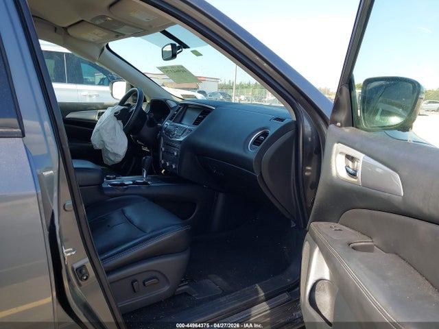Продажа на аукционе авто 2020 Nissan Pathfinder Sl 4wd, vin: 5N1DR2CM6LC631951, номер лота: 44964375