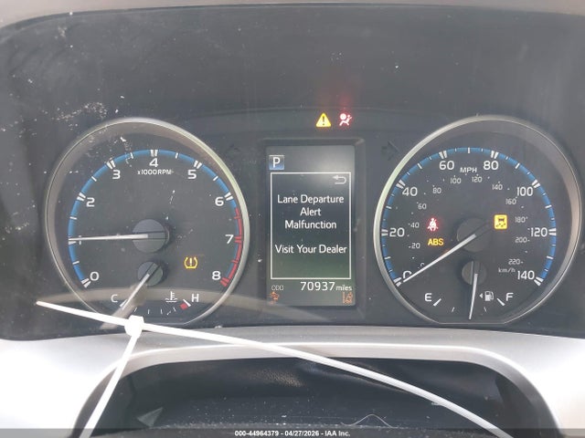 Toyota Rav4 Xle 2017 JTMRFREV5HJ106559 Image 7