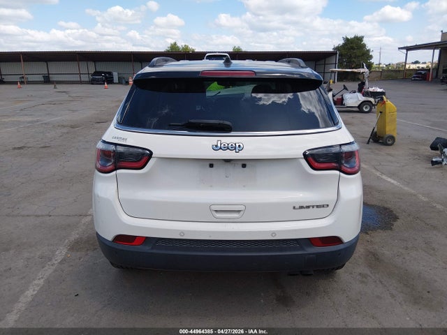 44964385 :رقم المزاد ، 3C4NJCCB4JT405767 vin ، 2018 Jeep Compass Limited Fwd مزاد بيع
