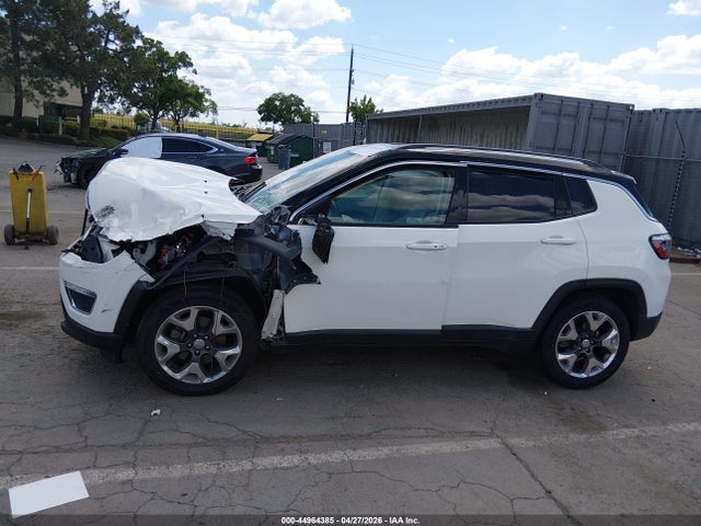 44964385 :رقم المزاد ، 3C4NJCCB4JT405767 vin ، 2018 Jeep Compass Limited Fwd مزاد بيع