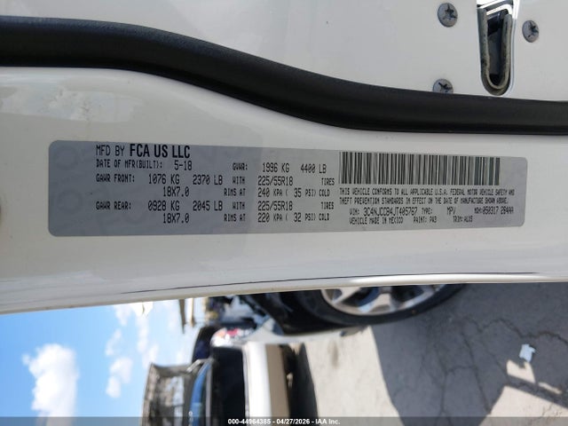 44964385 :رقم المزاد ، 3C4NJCCB4JT405767 vin ، 2018 Jeep Compass Limited Fwd مزاد بيع