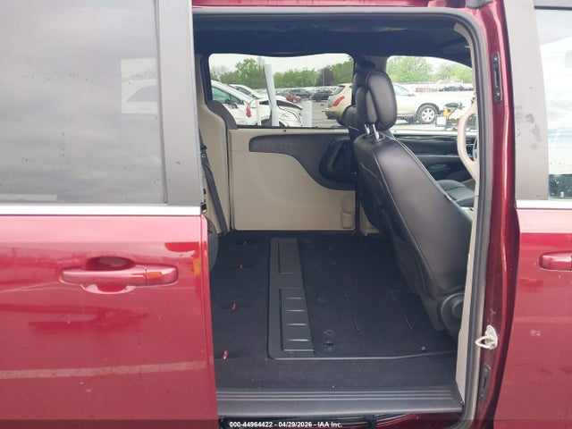 44964422 :رقم المزاد ، 2C4RDGCG5KR528056 vin ، 2019 Dodge Grand Caravan Sxt مزاد بيع