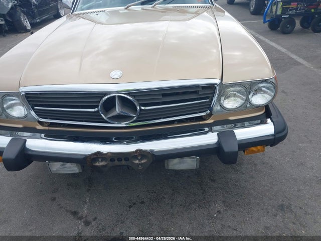 1984 Mercedes-benz 380 Sl მანქანა იყიდება აუქციონზე, vin: WDBBA45A9EA003719, აუქციონის ნომერი: 44964432