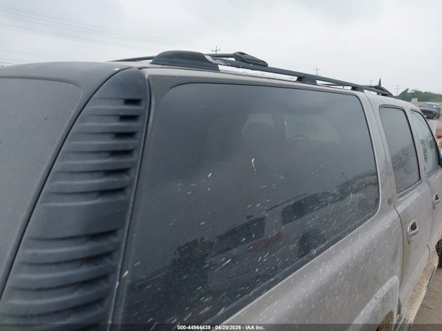 Продажа на аукционе авто 2000 Chevrolet Suburban 2500 Lt, vin: 3GNGK26UXYG174073, номер лота: 44964438