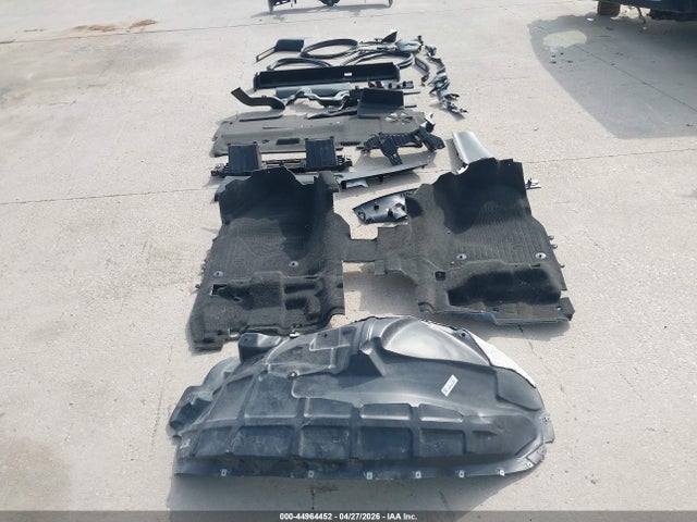 44964452 :رقم المزاد ، 1C6SRFU93NN354185 vin ، 2022 Ram 1500 Trx  4x4 5'7 Box مزاد بيع