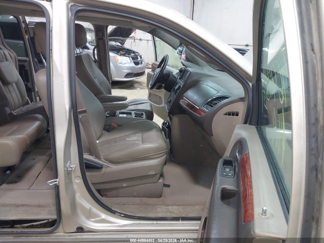 Продаж на аукціоні авто 2014 Chrysler Town & Country Touring, vin: 2C4RC1BG5ER357928, номер лоту: 44964453