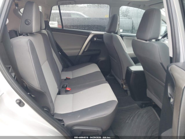 2014 Toyota Rav4 Xle მანქანა იყიდება აუქციონზე, vin: 2T3WFREV2EW125019, აუქციონის ნომერი: 44964516
